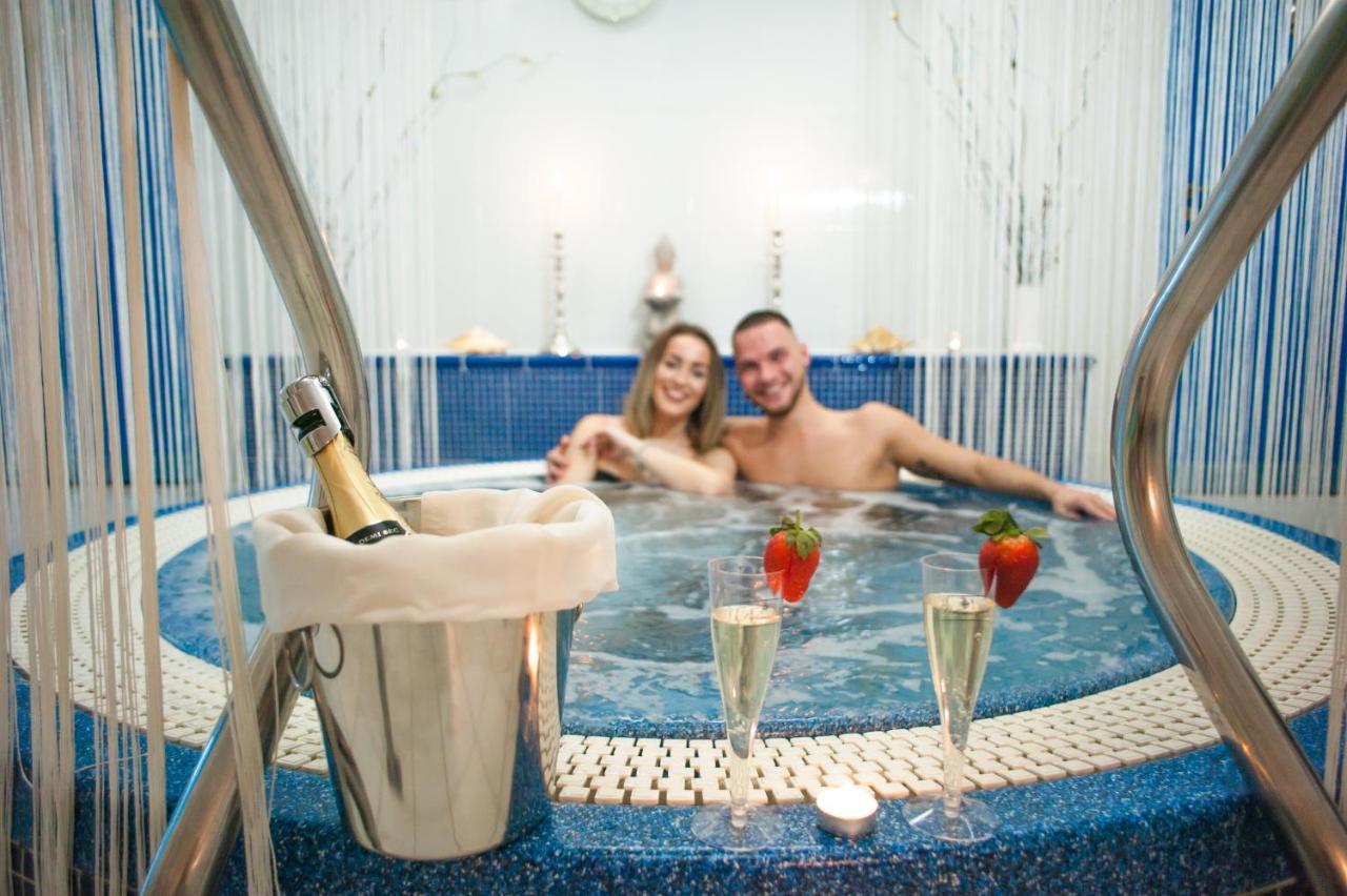 Hotel Tommy Wellness & Spa Nachod Luaran gambar